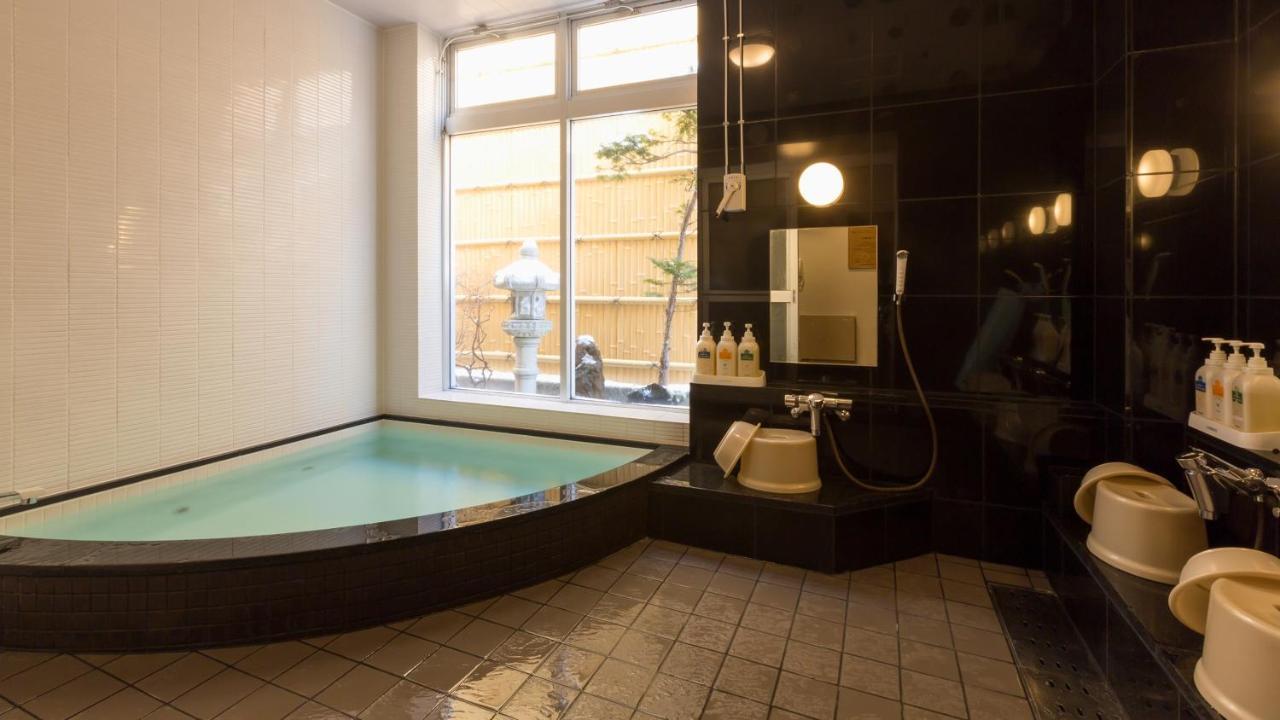 Hotel Sato Shinhidaka Екстер'єр фото